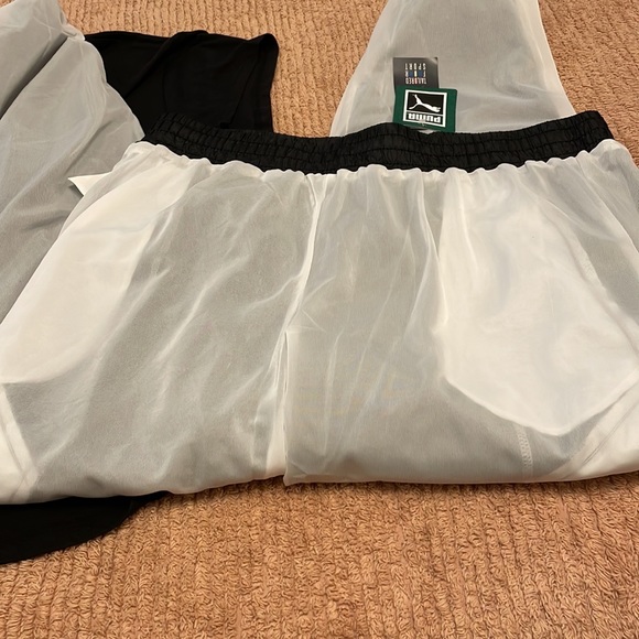 Puma pants and tee size XL women - Picture 8 of 9